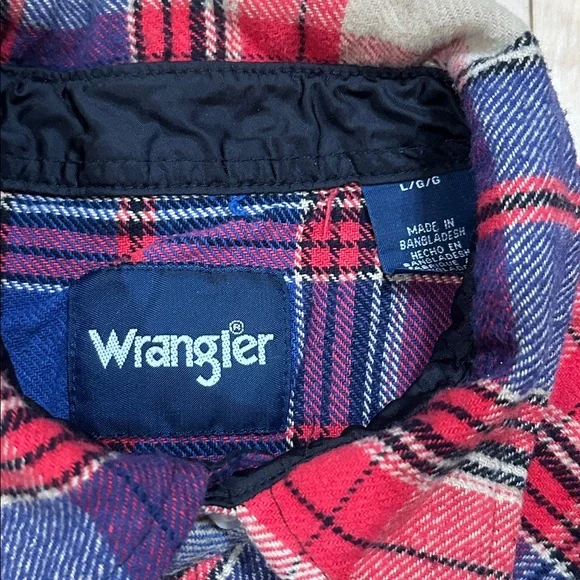 Wrangler Men's Flannel Plaid Shirt - Red, Blue, and Tan - Picture 3 of 8